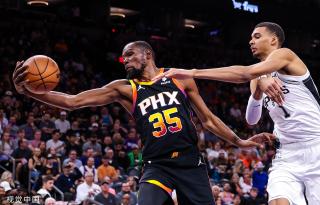 西蒙斯已被 西蒙斯已被