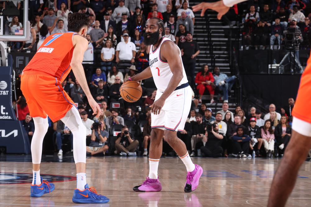 他始终秉持 他始终秉持