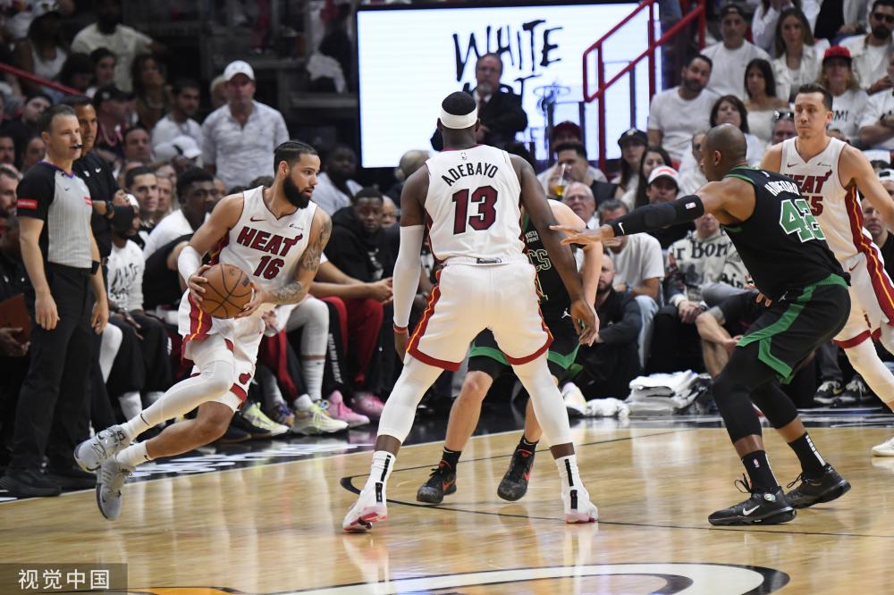 台便大放异 台便大放异