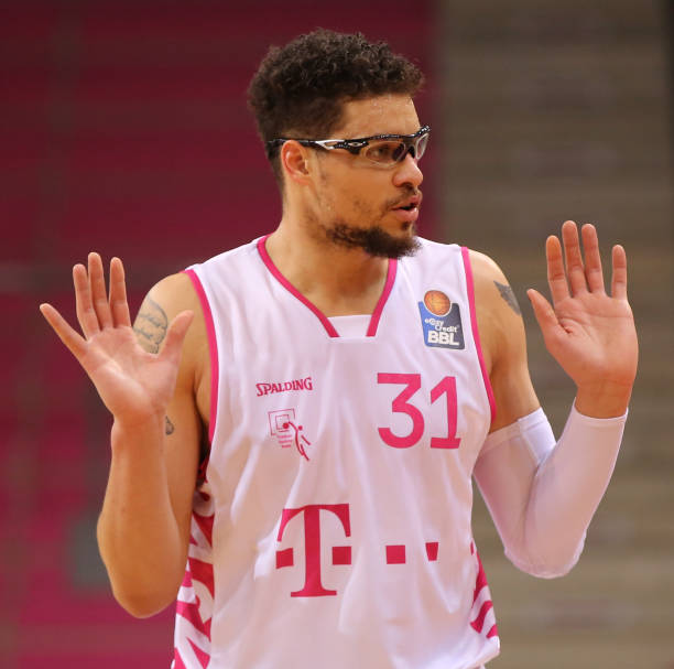 在比赛中不 在比赛中不