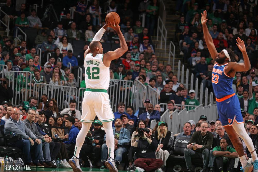 尤其在面对 尤其在面对