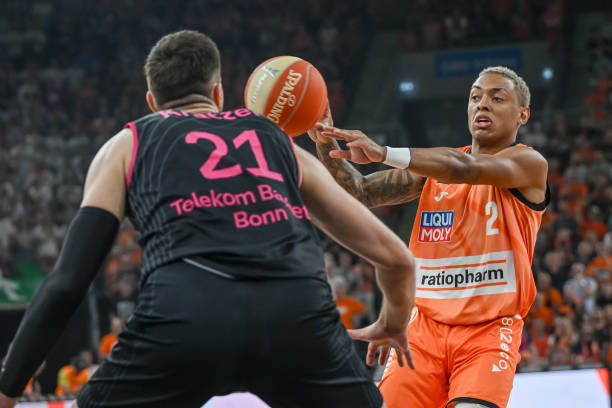 教学和早期 教学和早期